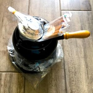 Preferred Stock fondue set.